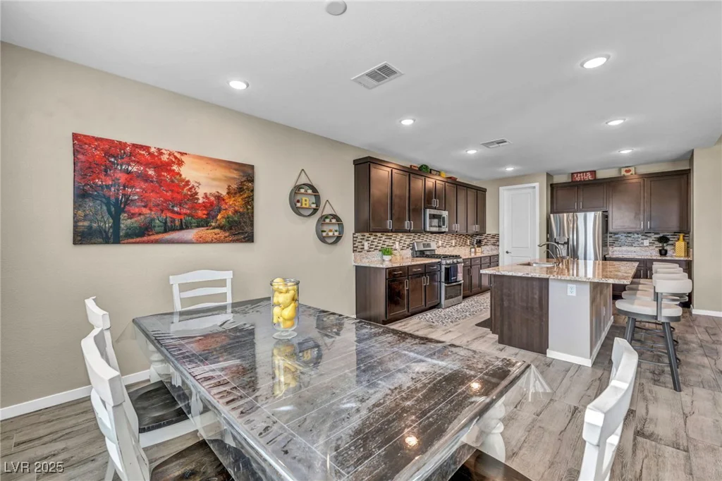8266 Skye Territory, Las Vegas, NV 89166