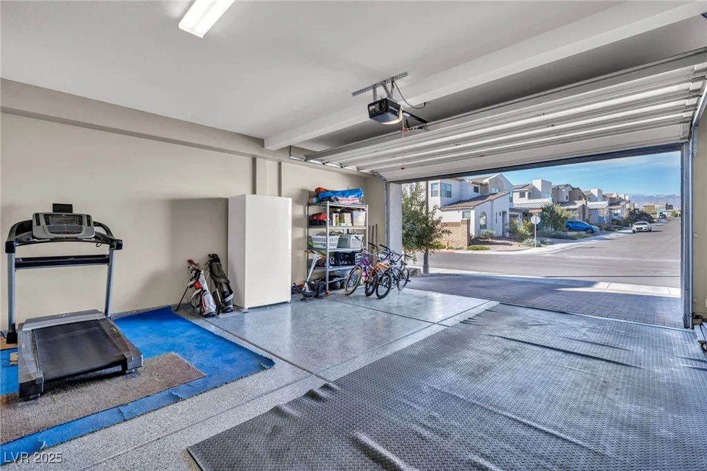 8266 Skye Territory, Las Vegas, NV 89166