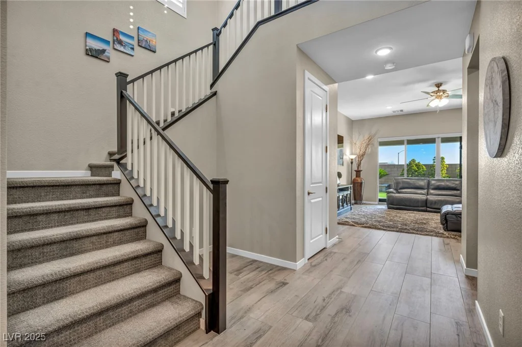 8266 Skye Territory, Las Vegas, NV 89166