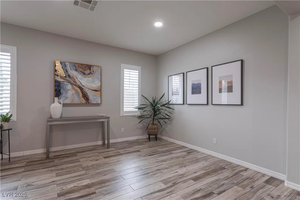 1534 Shady Elm, Las Vegas, NV 89135