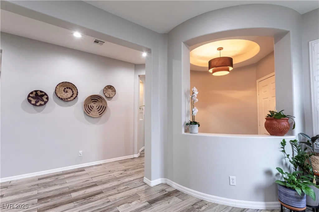 1534 Shady Elm, Las Vegas, NV 89135