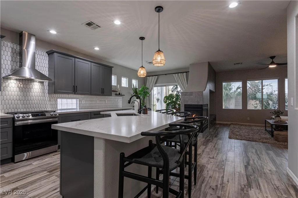 1534 Shady Elm, Las Vegas, NV 89135