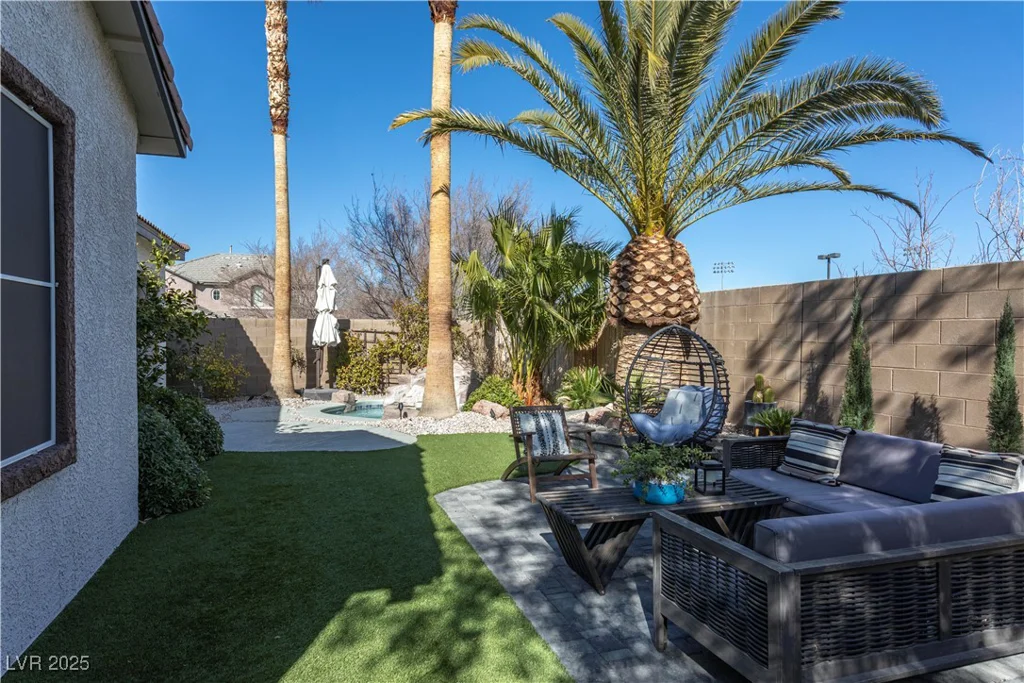 1534 Shady Elm, Las Vegas, NV 89135