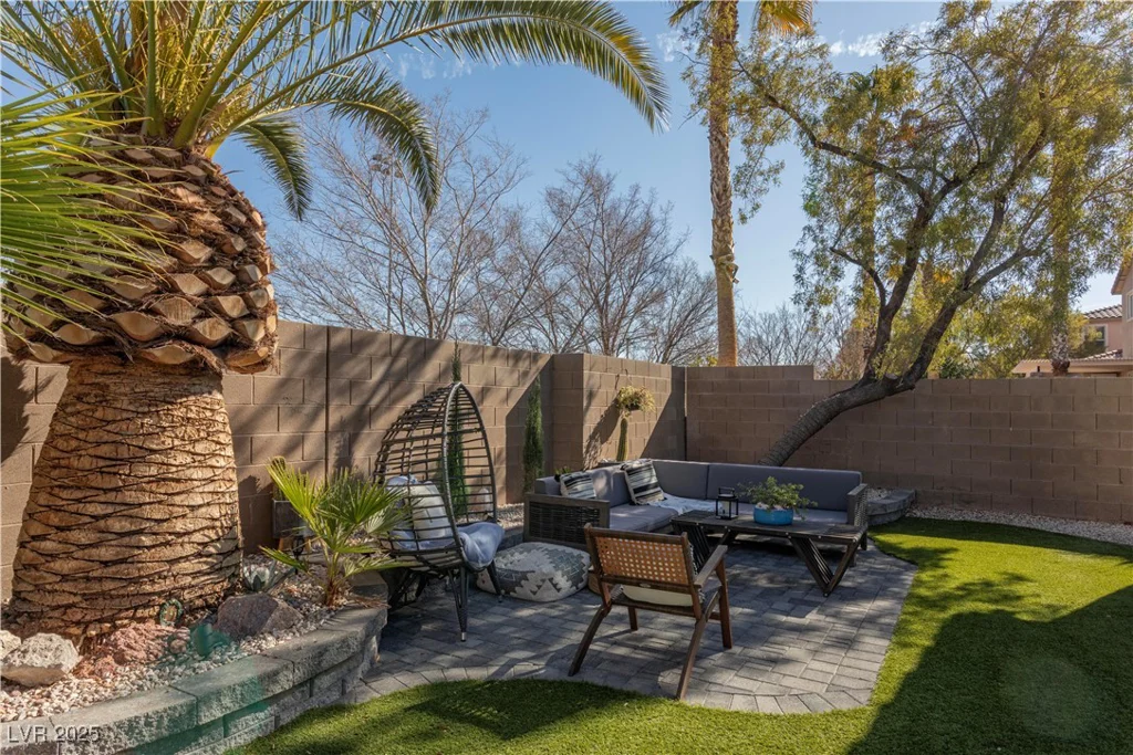 1534 Shady Elm, Las Vegas, NV 89135