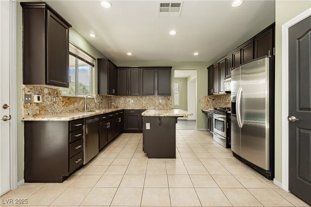 97 Parker Ranch, Henderson, NV 89012