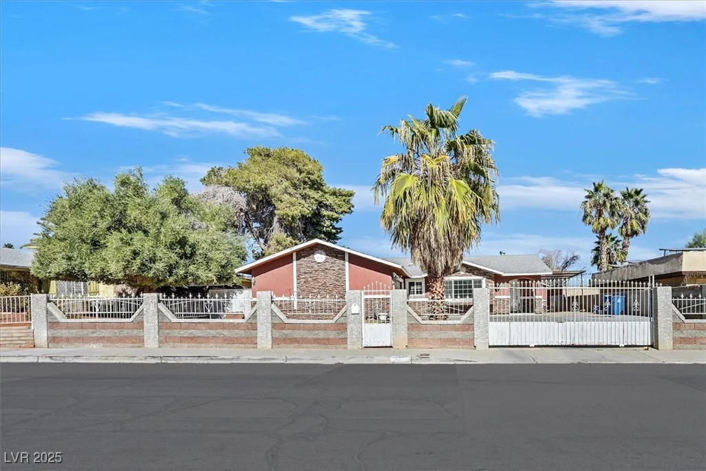 4506 El Cebra, Las Vegas, NV 89121