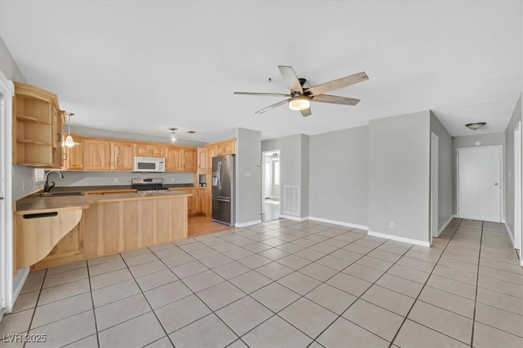 4506 El Cebra, Las Vegas, NV 89121