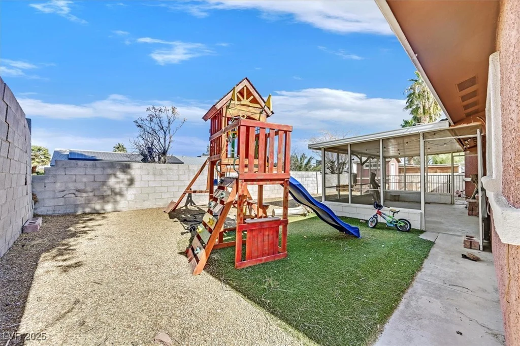 4506 El Cebra, Las Vegas, NV 89121