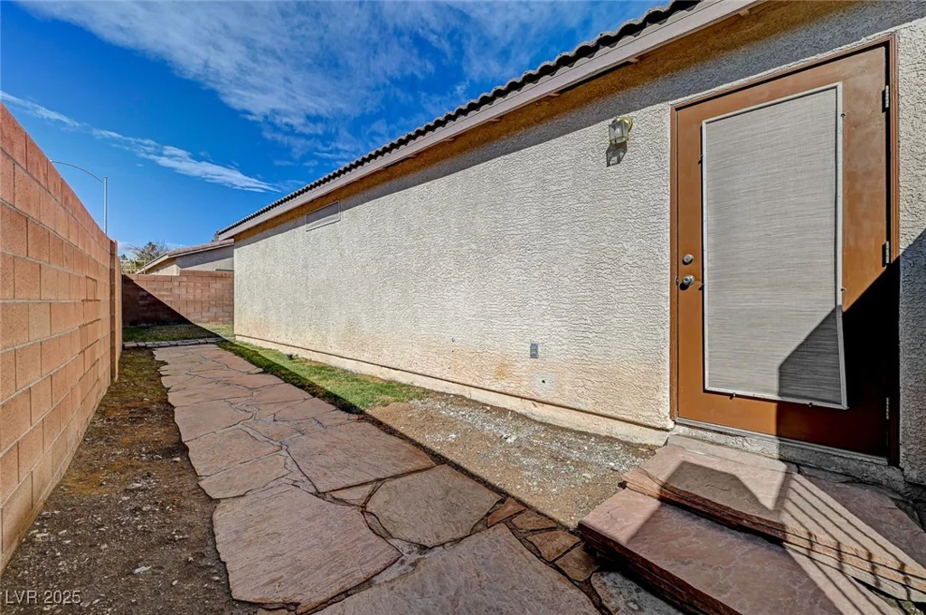 2705 Brill, Las Vegas, NV 89108