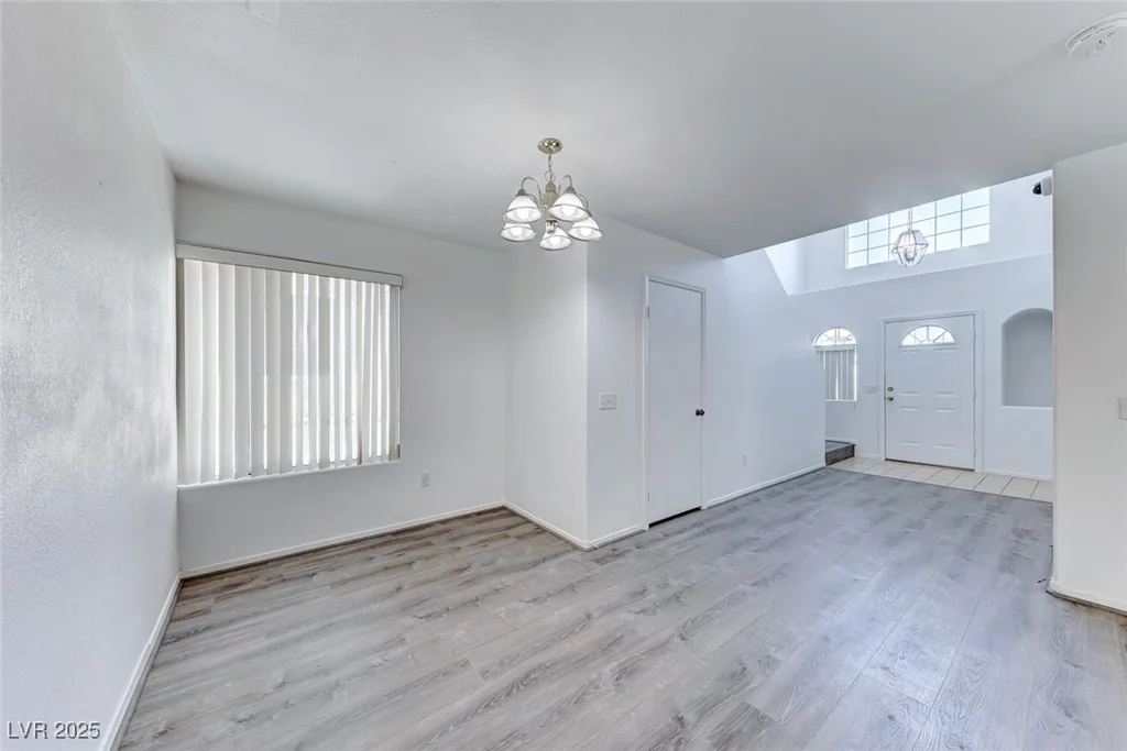 5301 Padua, Las Vegas, NV 89107