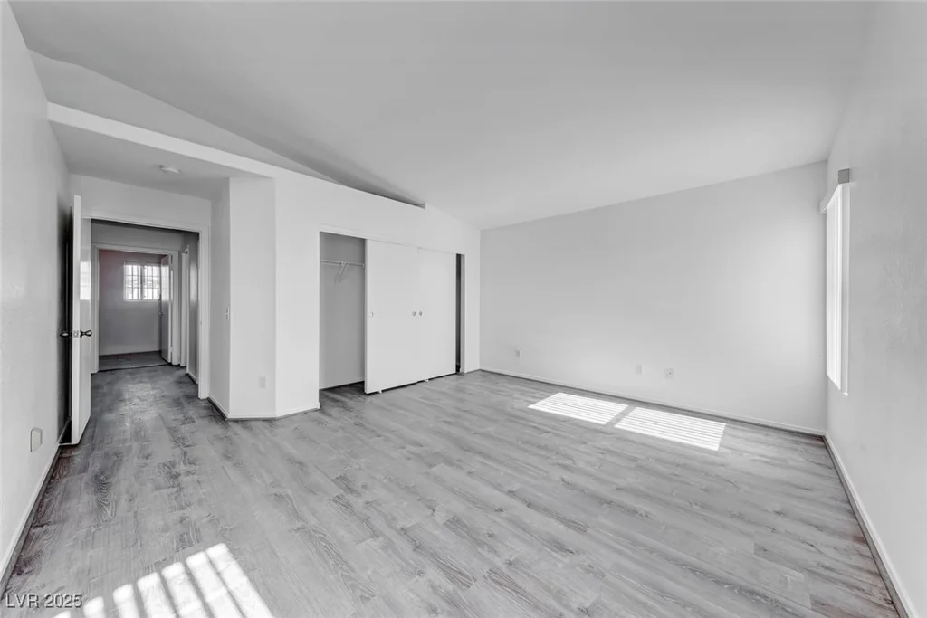 5301 Padua, Las Vegas, NV 89107