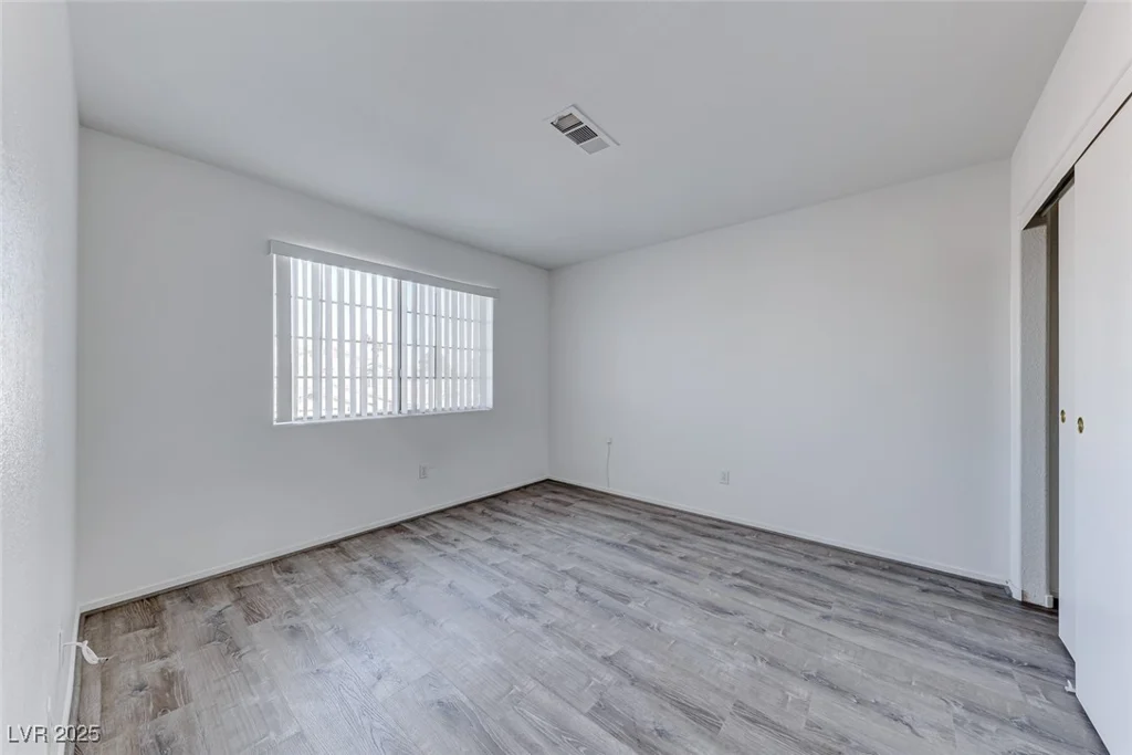 5301 Padua, Las Vegas, NV 89107