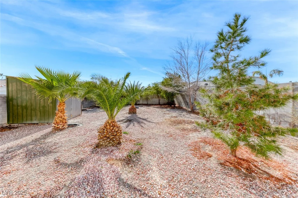 5301 Padua, Las Vegas, NV 89107
