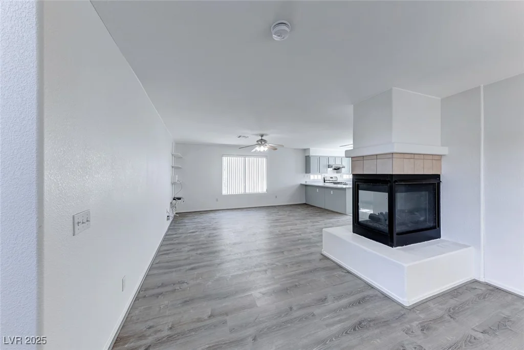 5301 Padua, Las Vegas, NV 89107