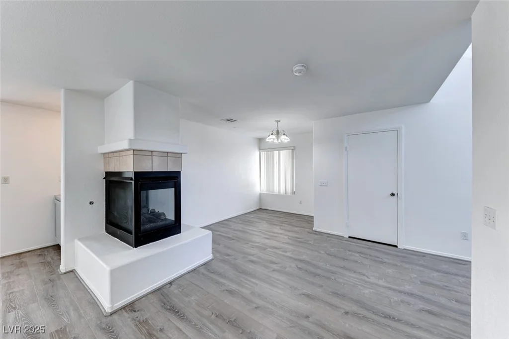 5301 Padua, Las Vegas, NV 89107