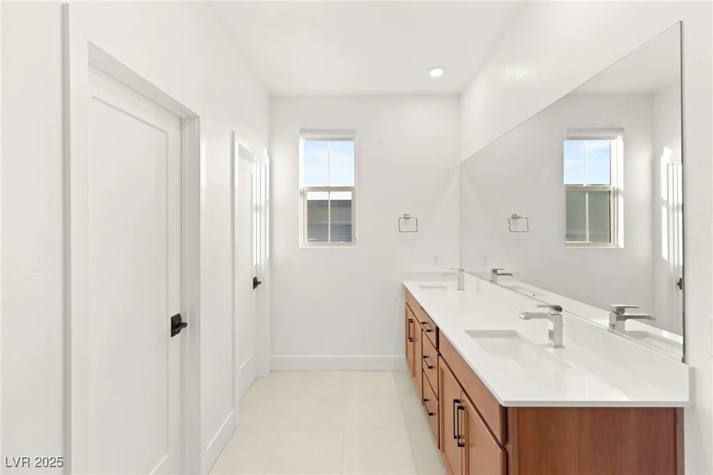 2486 Veronella, Henderson, NV 89044