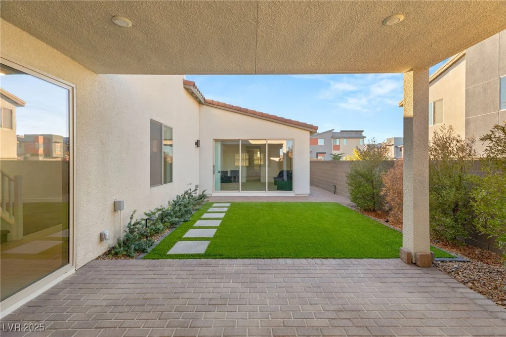 2486 Veronella, Henderson, NV 89044