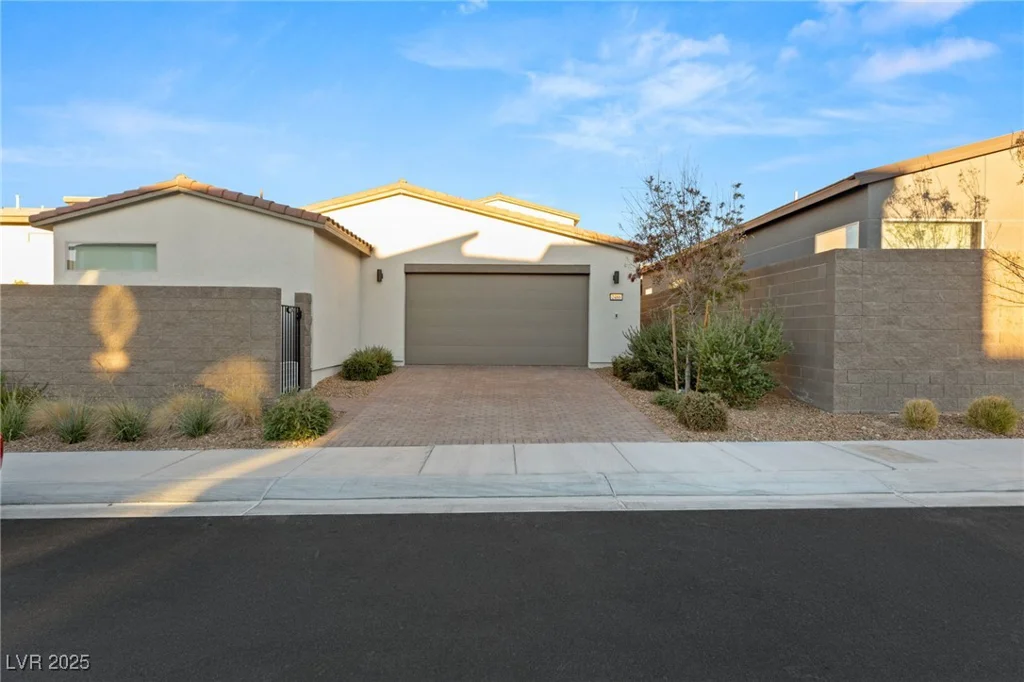 2486 Veronella, Henderson, NV 89044