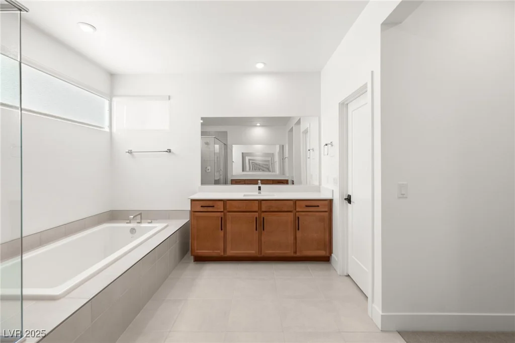 2486 Veronella, Henderson, NV 89044