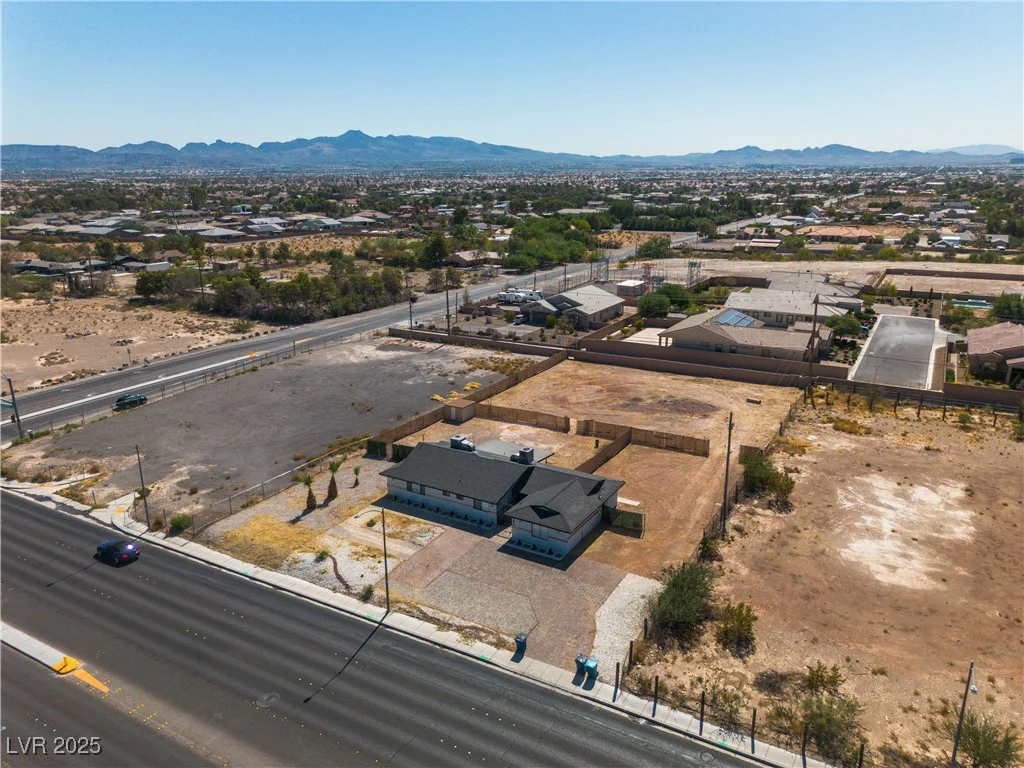 185 Windmill, Las Vegas, NV 89123