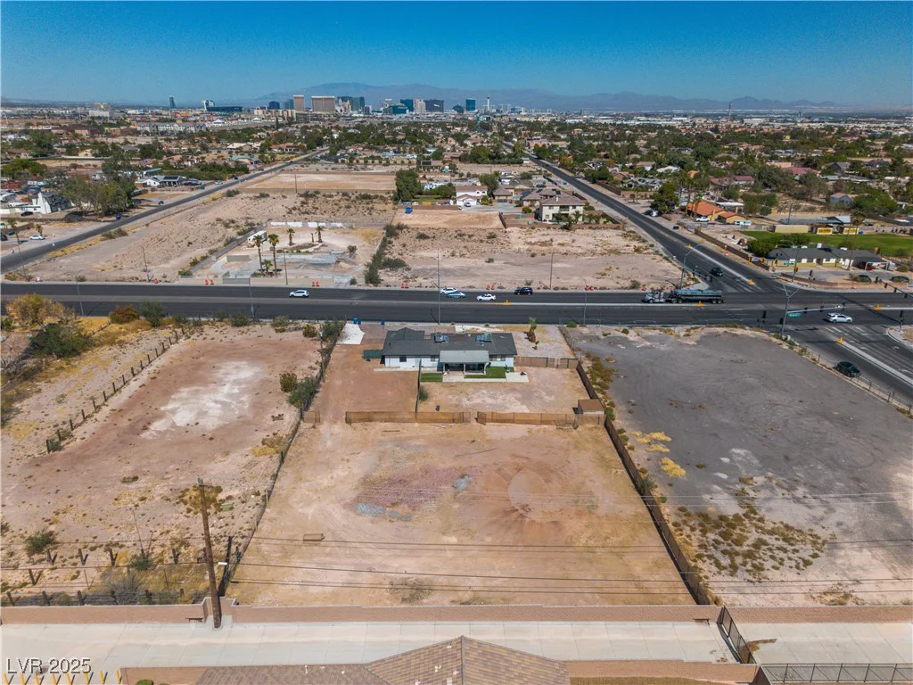 185 Windmill, Las Vegas, NV 89123