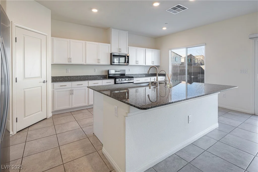 4582 Mahogany Hills, Las Vegas, NV 89141