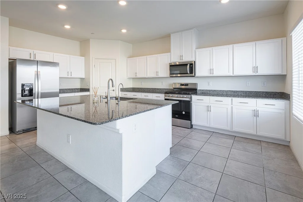4582 Mahogany Hills, Las Vegas, NV 89141