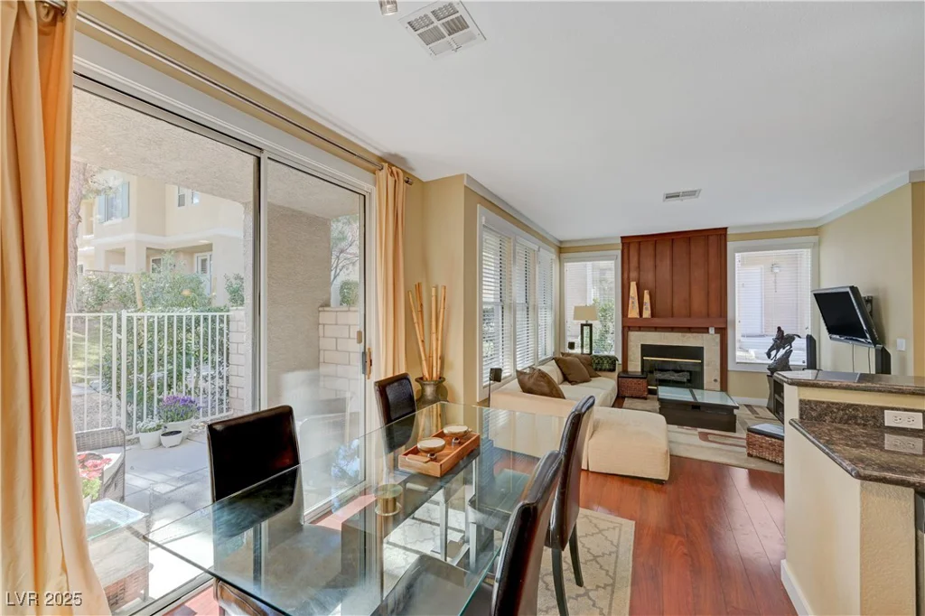 251 Green Valley, Henderson, NV 89012