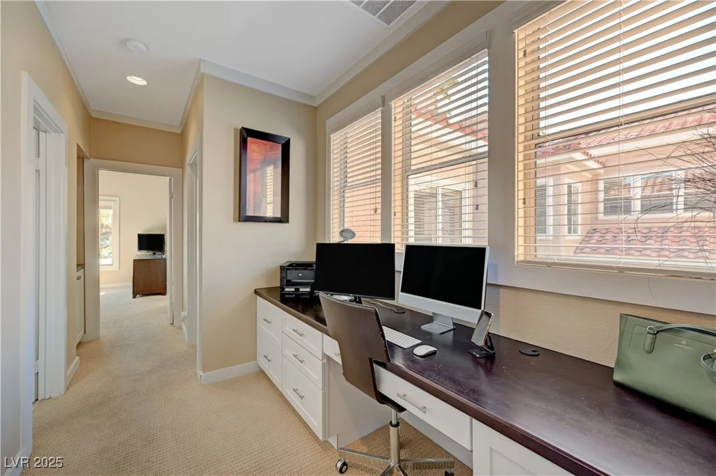 251 Green Valley, Henderson, NV 89012