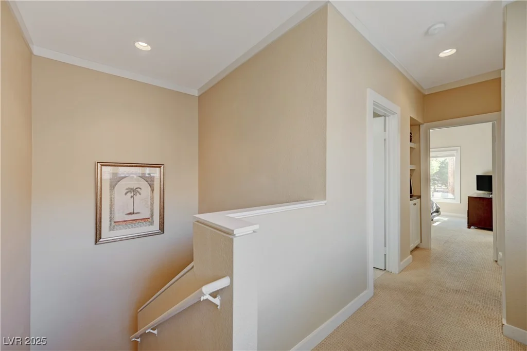 251 Green Valley, Henderson, NV 89012