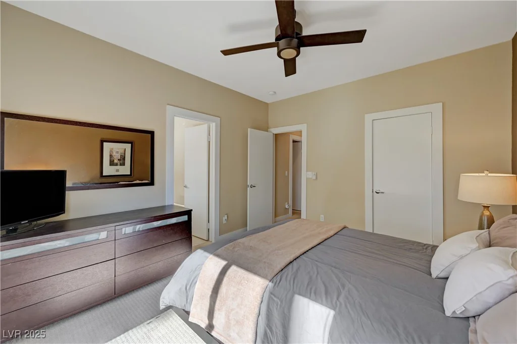 251 Green Valley, Henderson, NV 89012