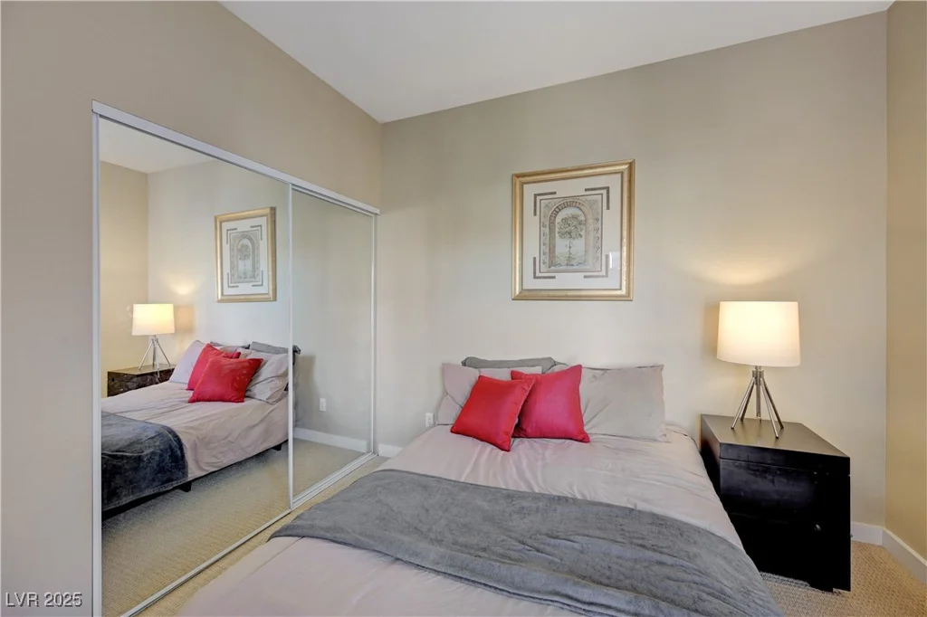 251 Green Valley, Henderson, NV 89012