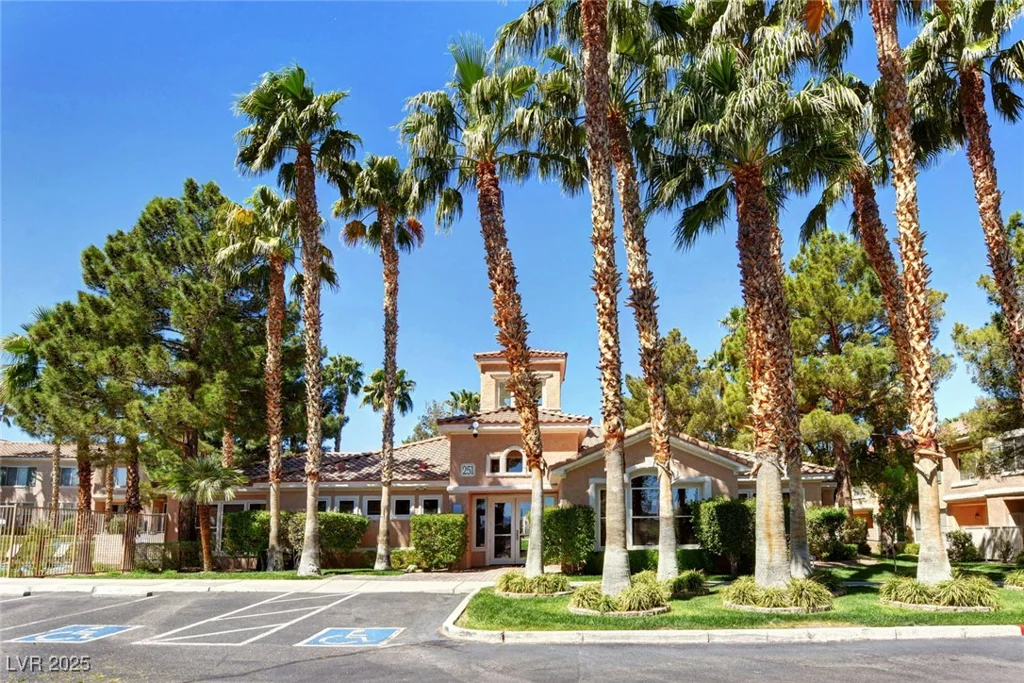 251 Green Valley, Henderson, NV 89012