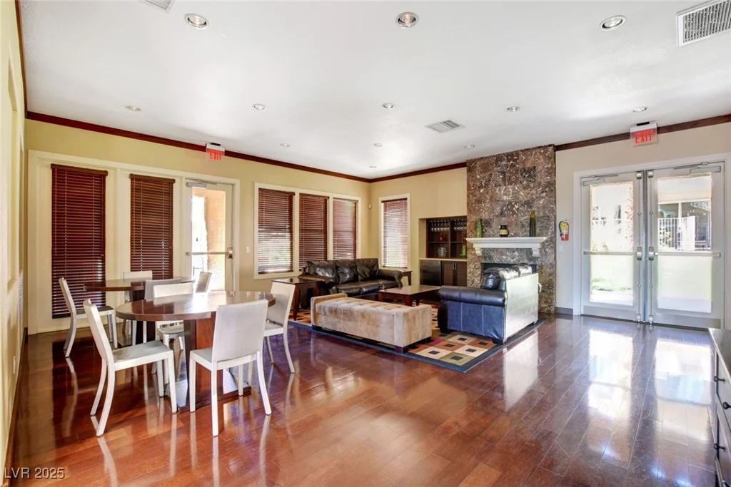 251 Green Valley, Henderson, NV 89012