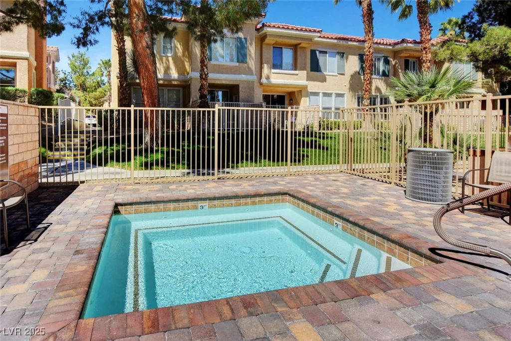 251 Green Valley, Henderson, NV 89012