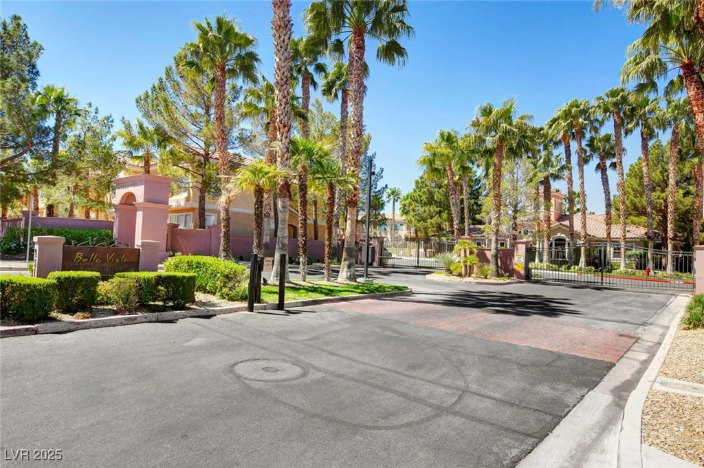 251 Green Valley, Henderson, NV 89012