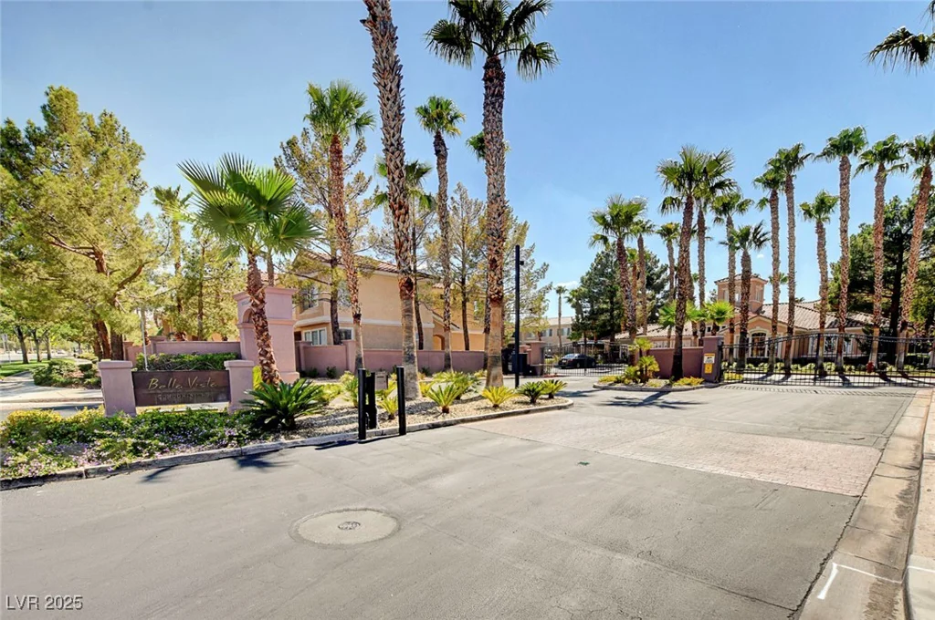 251 Green Valley, Henderson, NV 89012