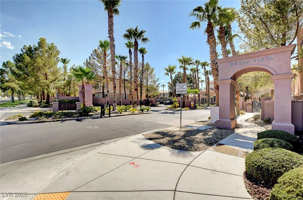 251 Green Valley, Henderson, NV 89012
