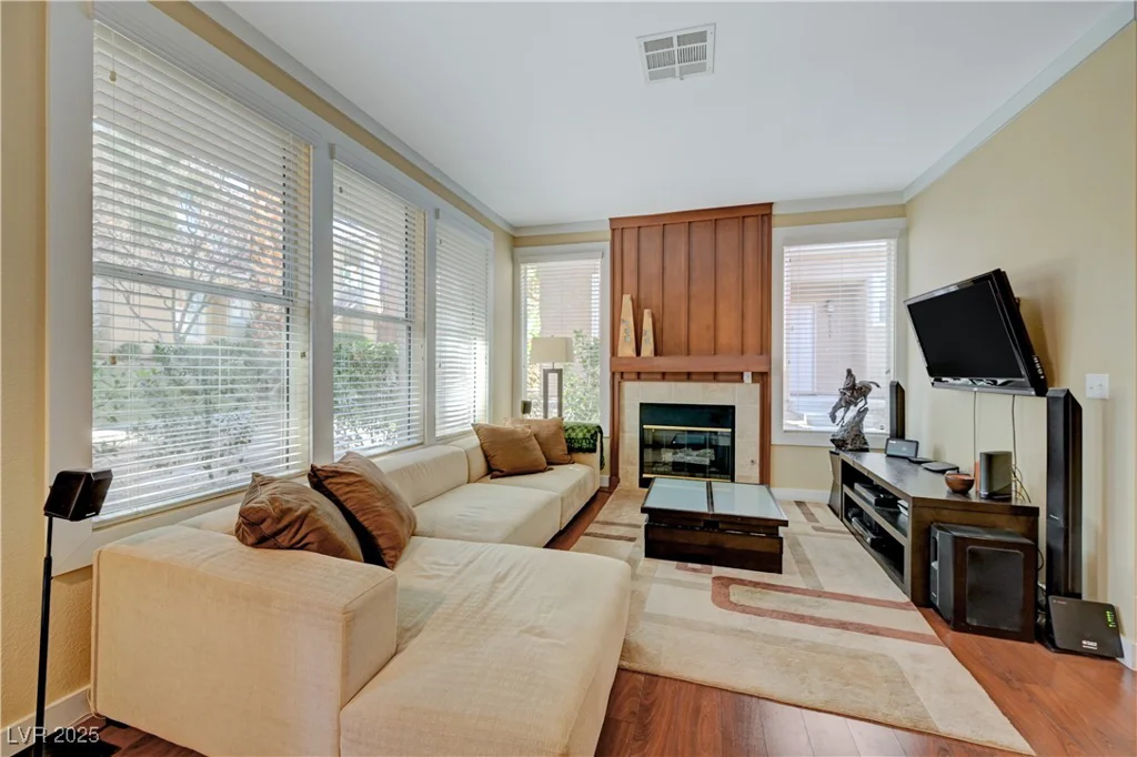 251 Green Valley, Henderson, NV 89012