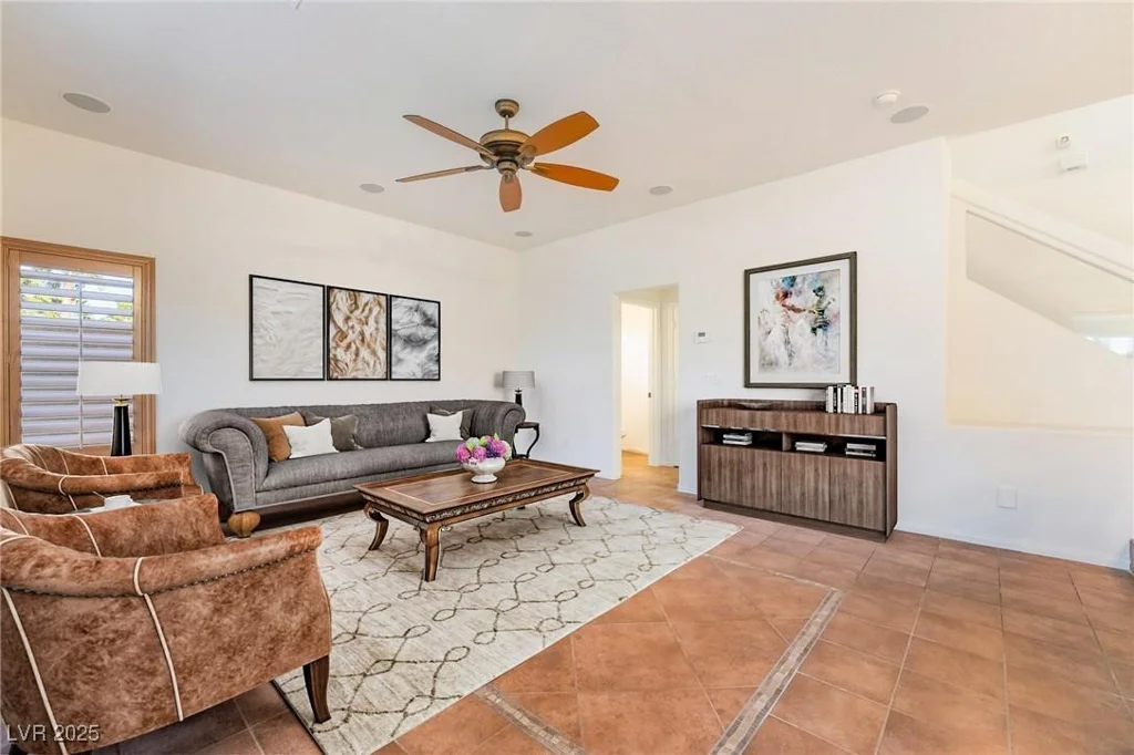 11017 Ladyburn, Las Vegas, NV 89141