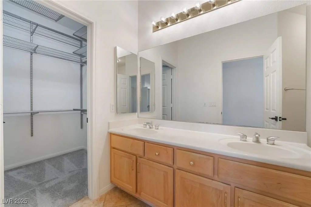 11017 Ladyburn, Las Vegas, NV 89141