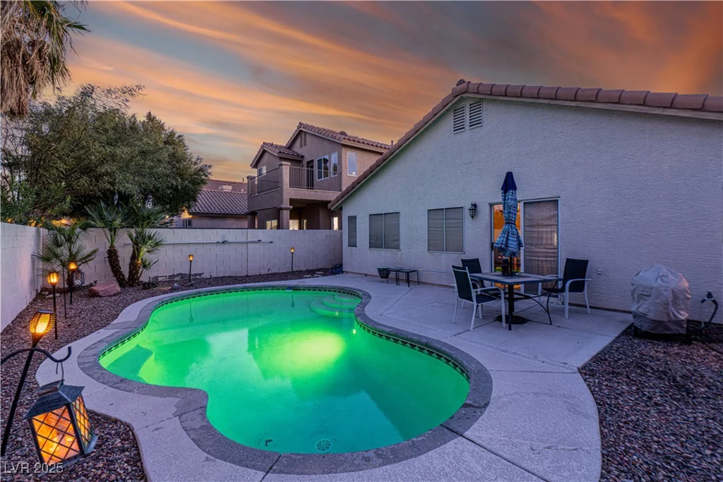 254 Camelback Ridge, Henderson, NV 89012