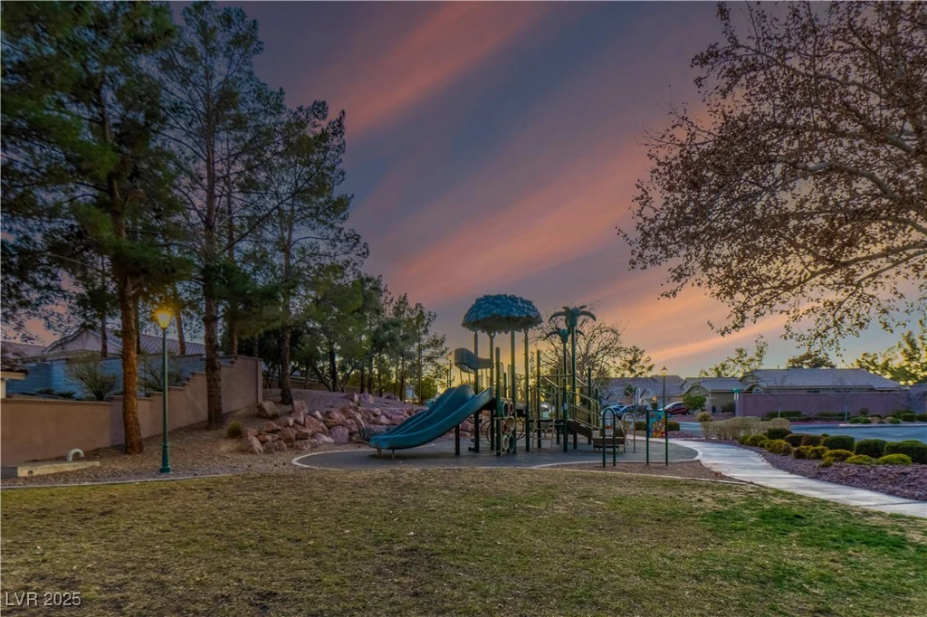 254 Camelback Ridge, Henderson, NV 89012
