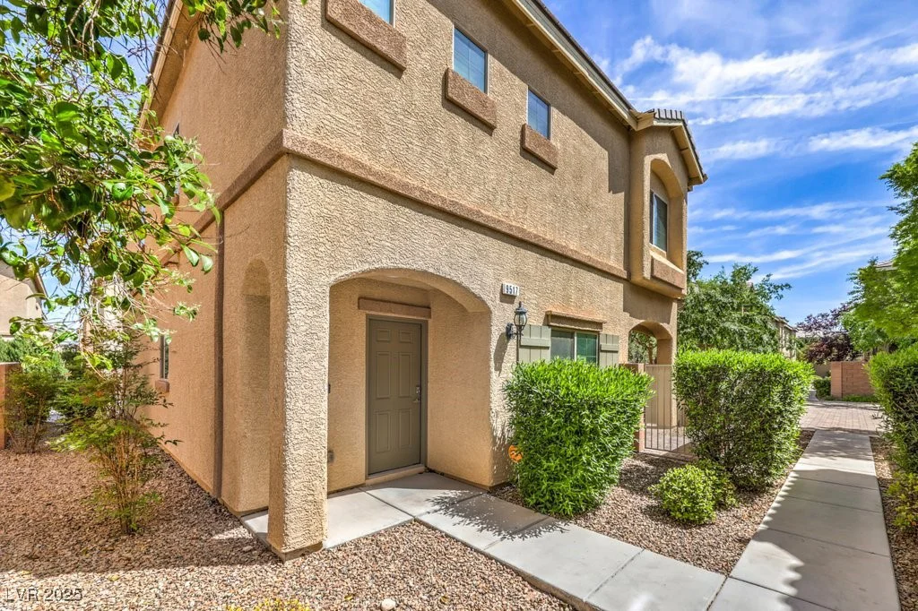 9517 Alma Ridge, Las Vegas, NV 89178