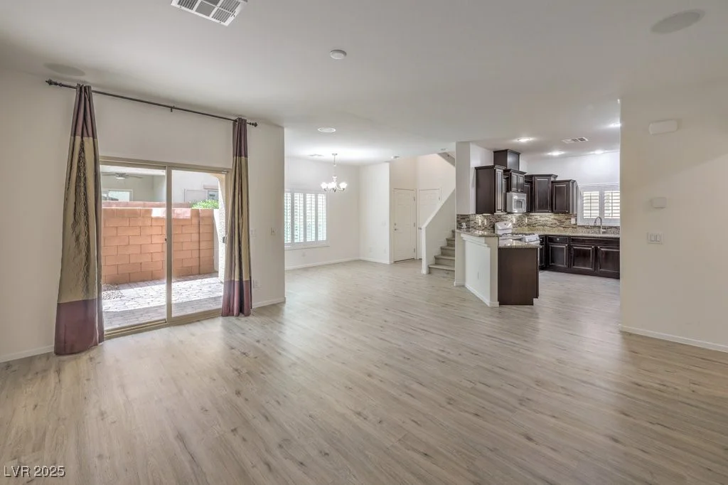 9517 Alma Ridge, Las Vegas, NV 89178