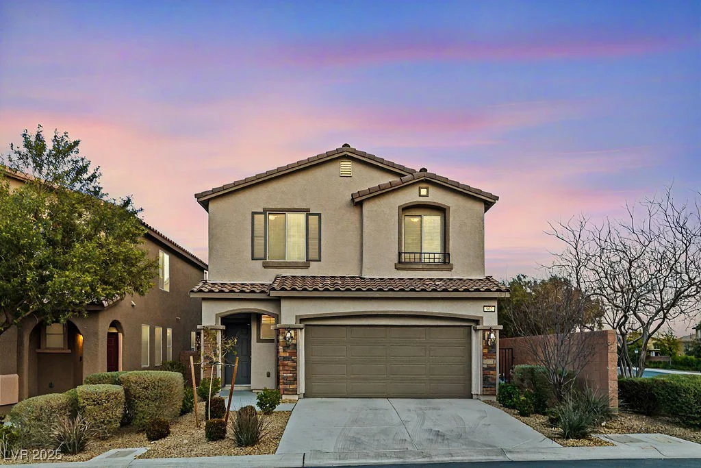 902 Earth Luster, Las Vegas, NV 89178