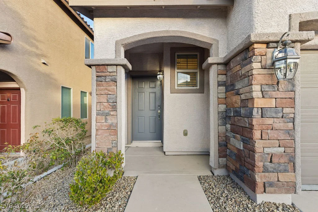 902 Earth Luster, Las Vegas, NV 89178