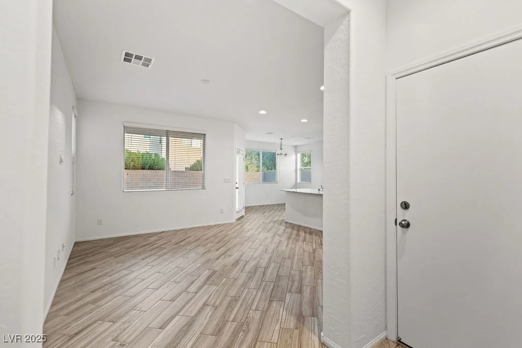 902 Earth Luster, Las Vegas, NV 89178