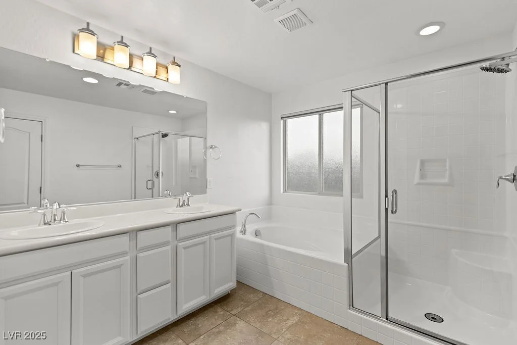 902 Earth Luster, Las Vegas, NV 89178