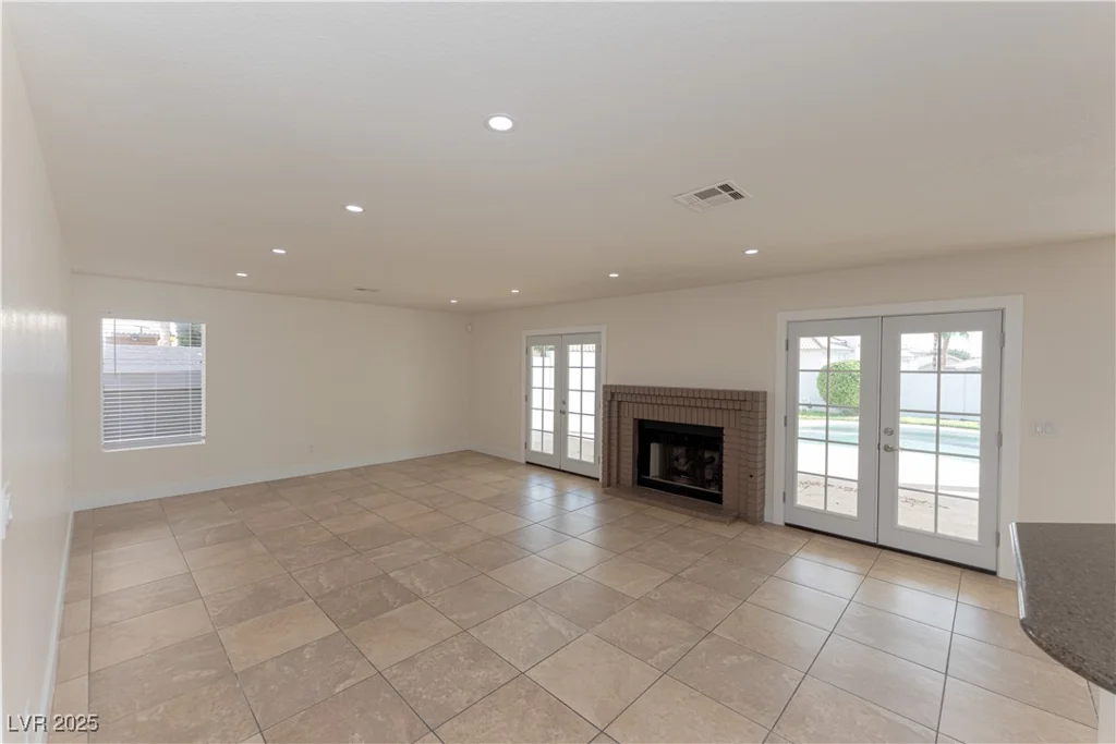 3120 Stern, Las Vegas, NV 89117